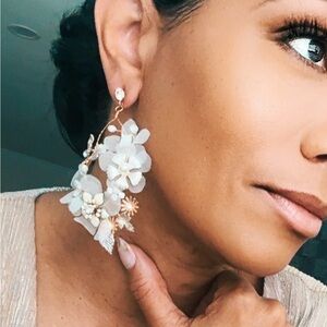 Elegant Floral White Earrings